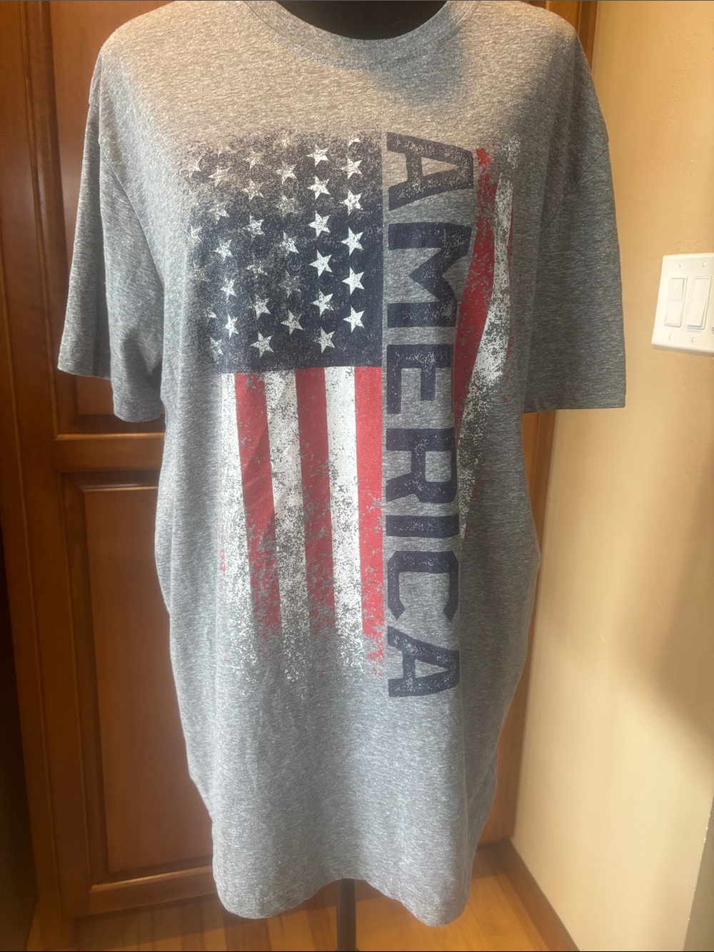 Gray Short Sleeve T-Shirt with Distressed American Flag Graphic